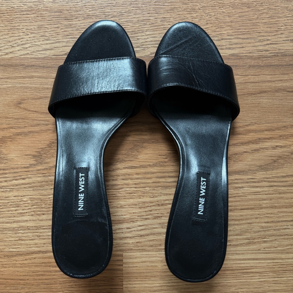 Nine West Kitten Heels Women’s Black Size 7.5